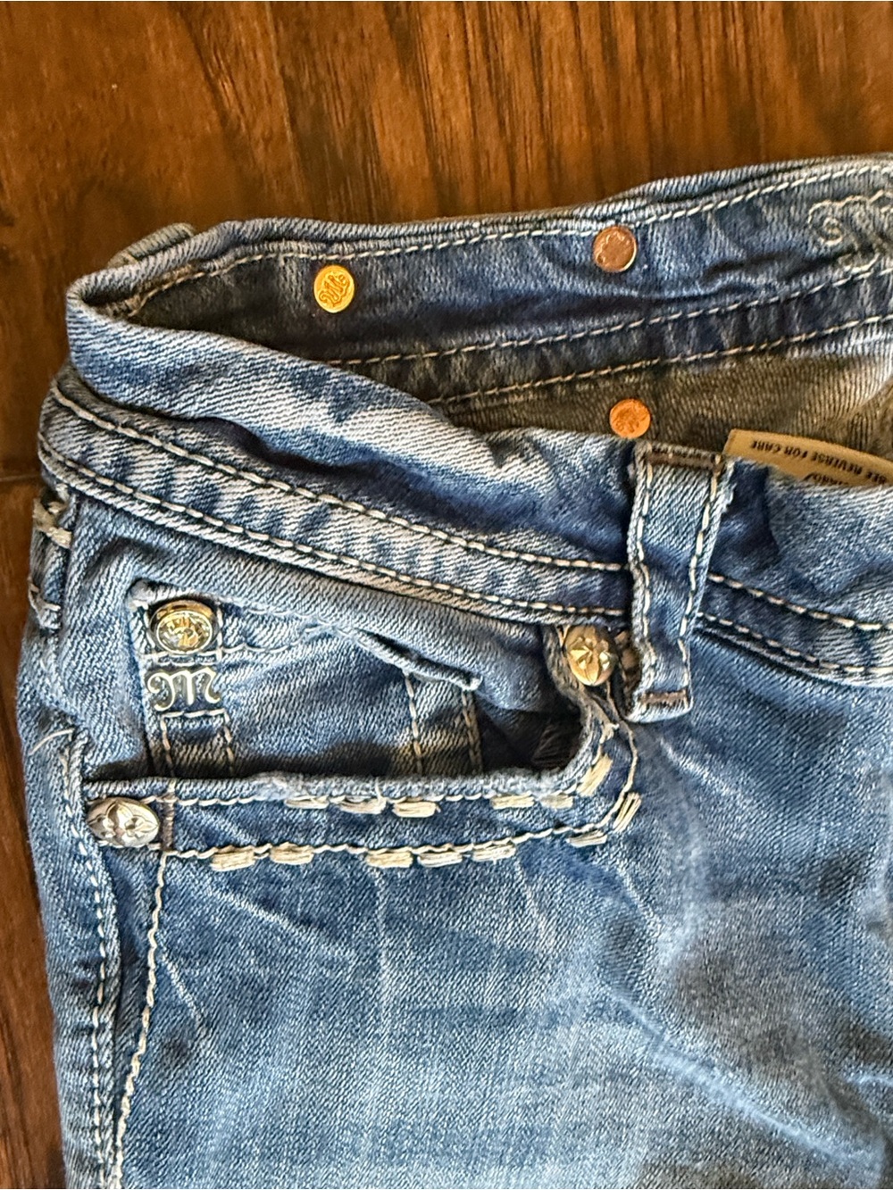 Miss Me Signature Light Blue Straight Leg Jeans Embellished Back Pockets,size 27 - Picture 8 of 9